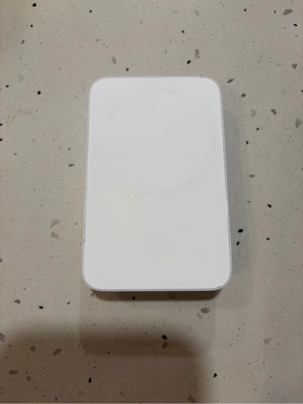 RHODE White Silicone MagSafe Lipgloss Holder
